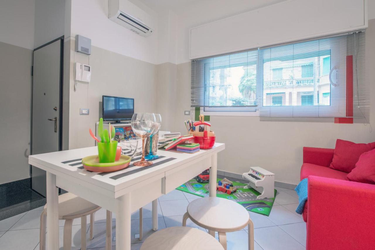 Babyaccommodation Family Sea & Box Pietra Ligure Esterno foto